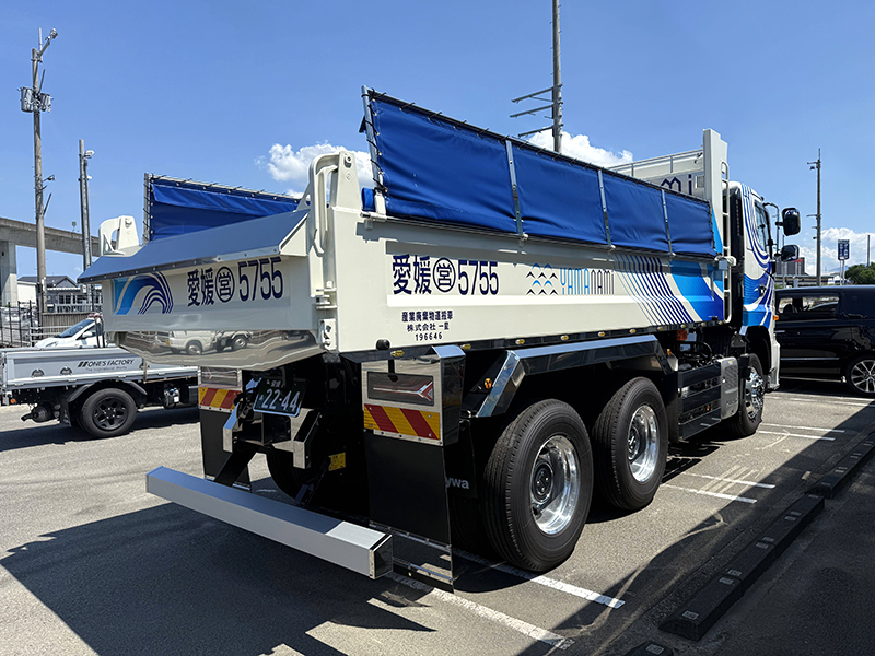 車体架装_ダンプ架装_11