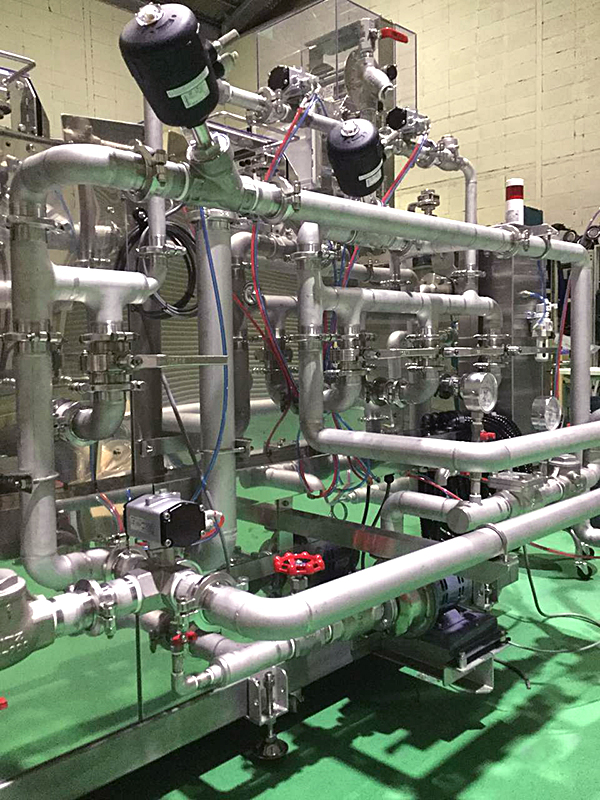 製缶板金_配管機器組立_06