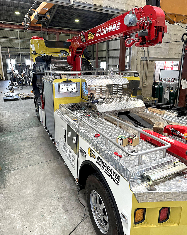 車体架装_レッカー架装_02_04