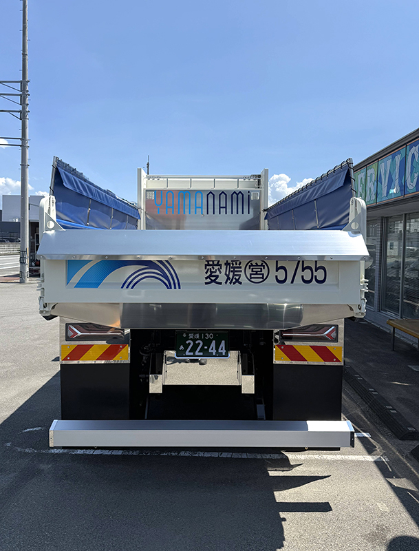 車体架装_ダンプ架装_10