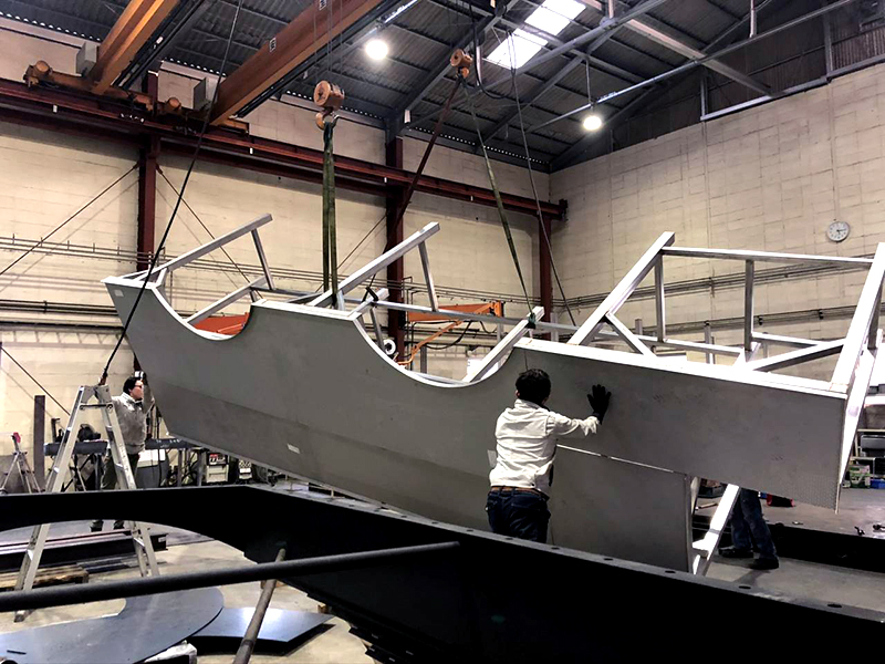 製缶板金_ステージ階段_01